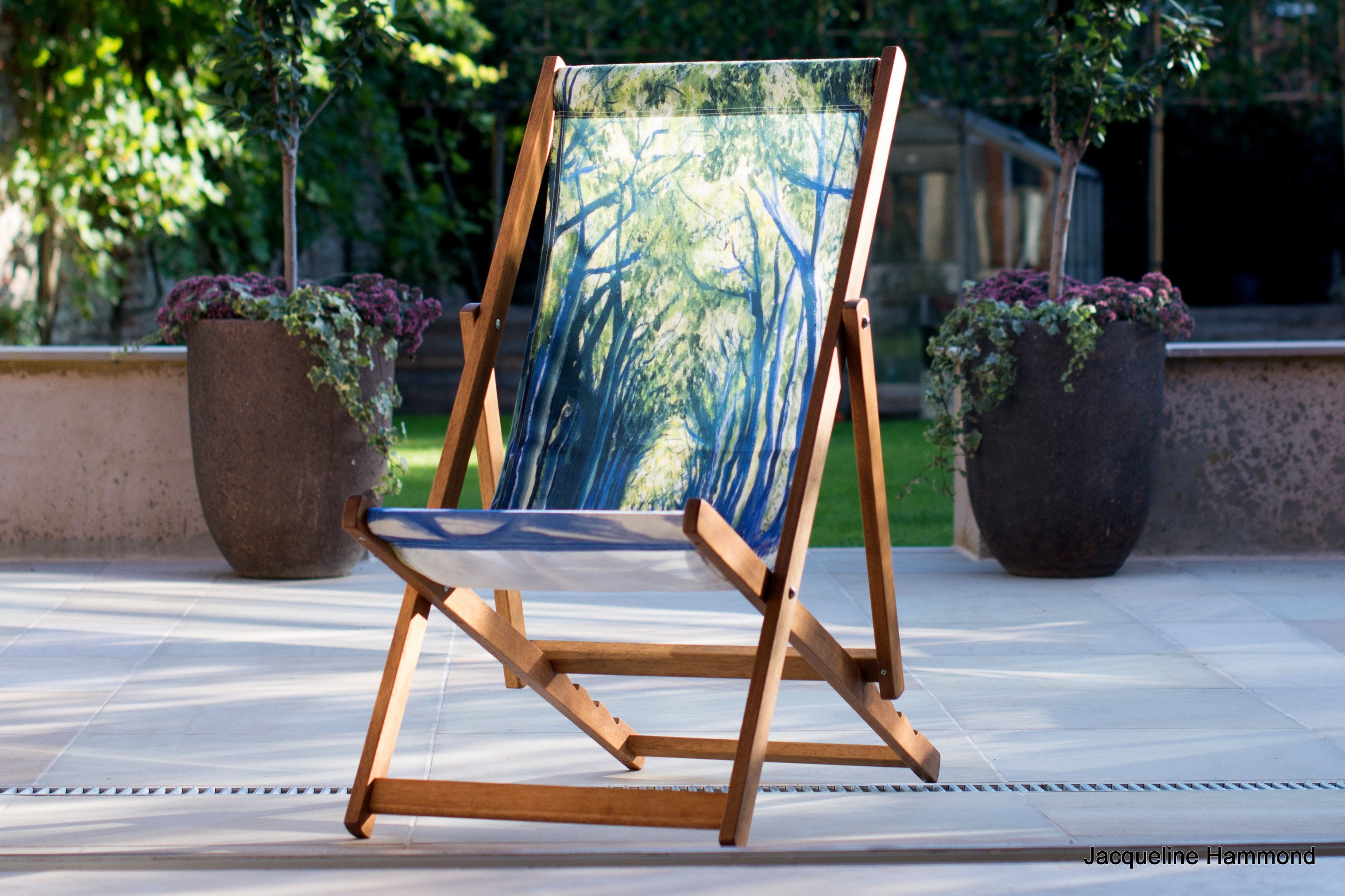 Deckchair - Traditional Seaside  - Country Lane  Smart Deco Homeware Lighting and Art by Jacqueline hammond