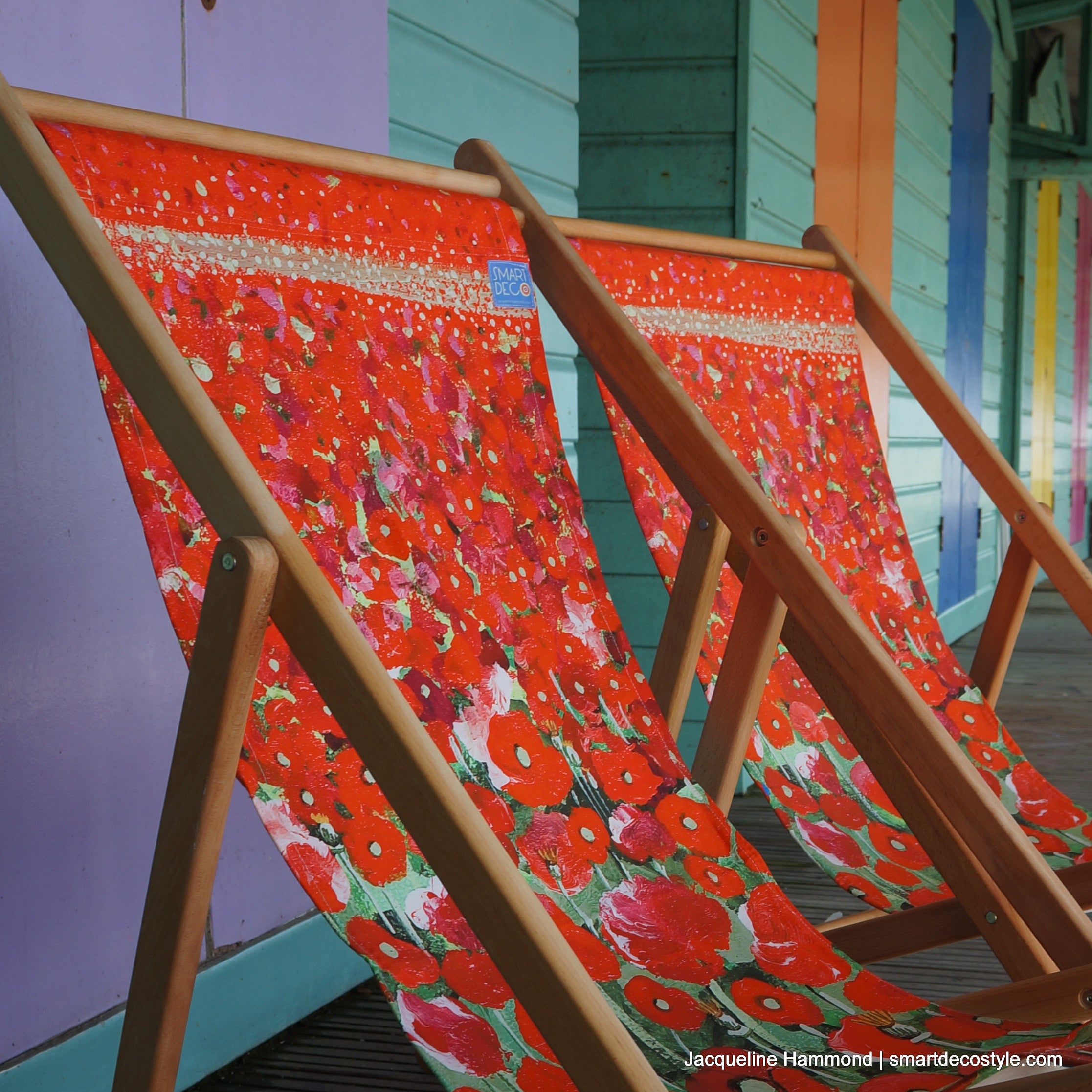 Deckchair - Traditional Seaside - Poppy  Smart Deco Homeware Lighting and Art by Jacqueline hammond