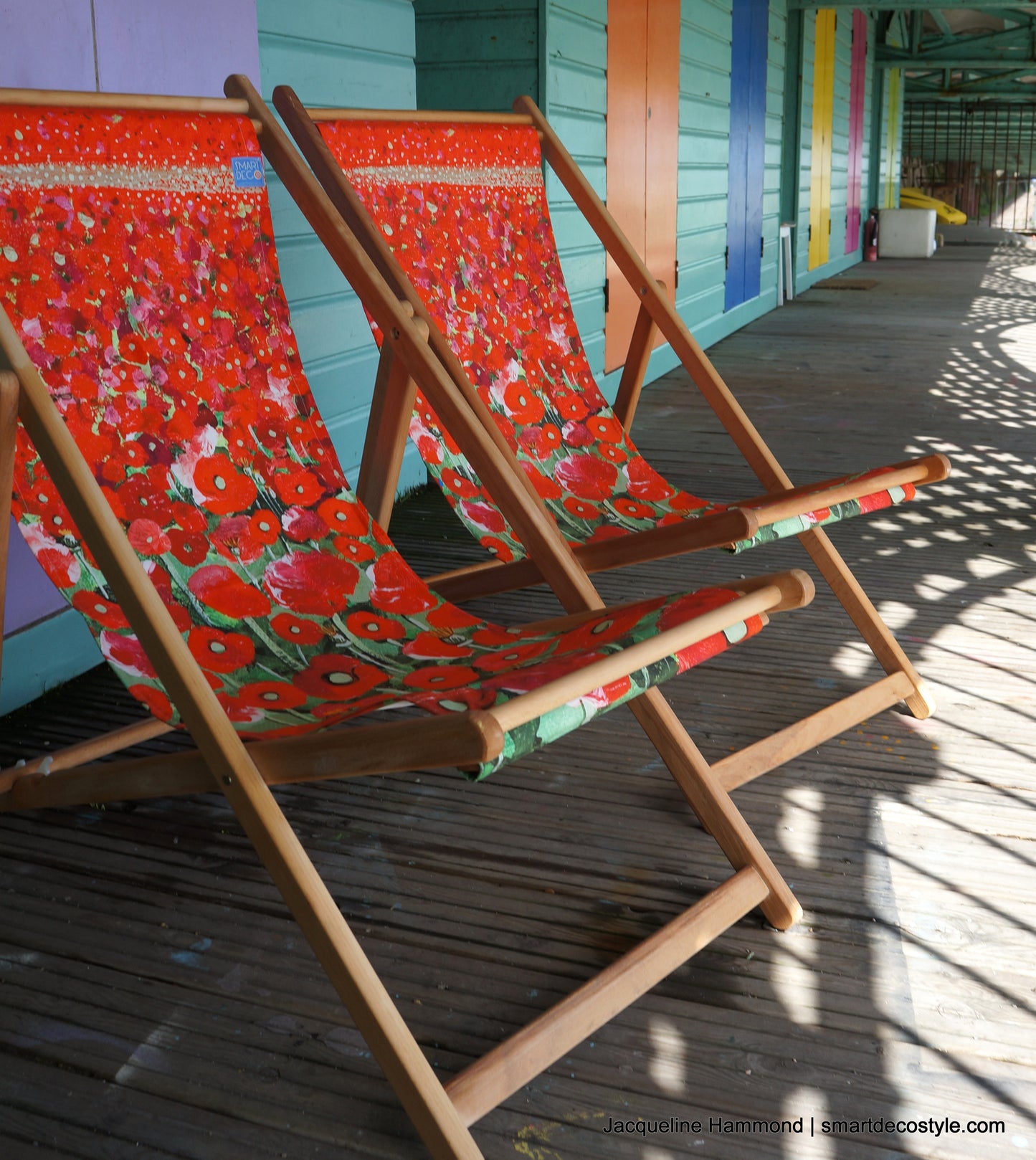 Deckchair - Traditional Seaside - Poppy  Smart Deco Homeware Lighting and Art by Jacqueline hammond